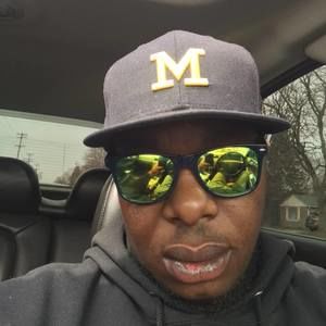 Meet your Posher, Mitchell